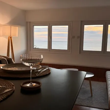 Avec Vue A Pontaillac Lägenhet Royan