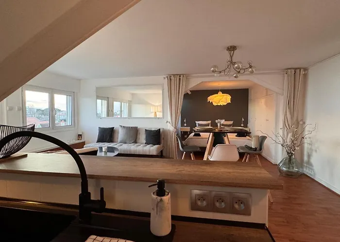 Avec Vue A Pontaillac Royan